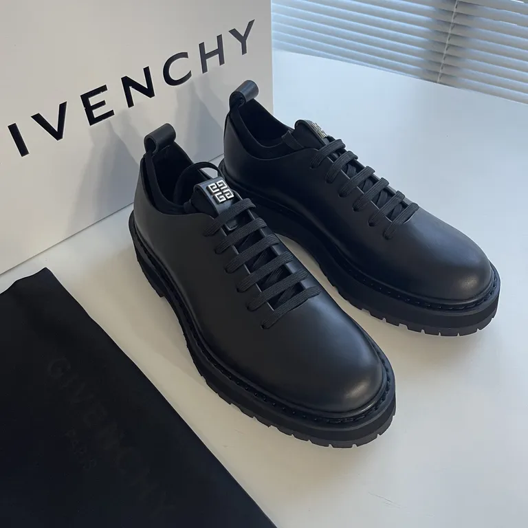 Givenchy Shoe 